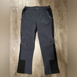 Outdoor Wear insulated pants size XL
